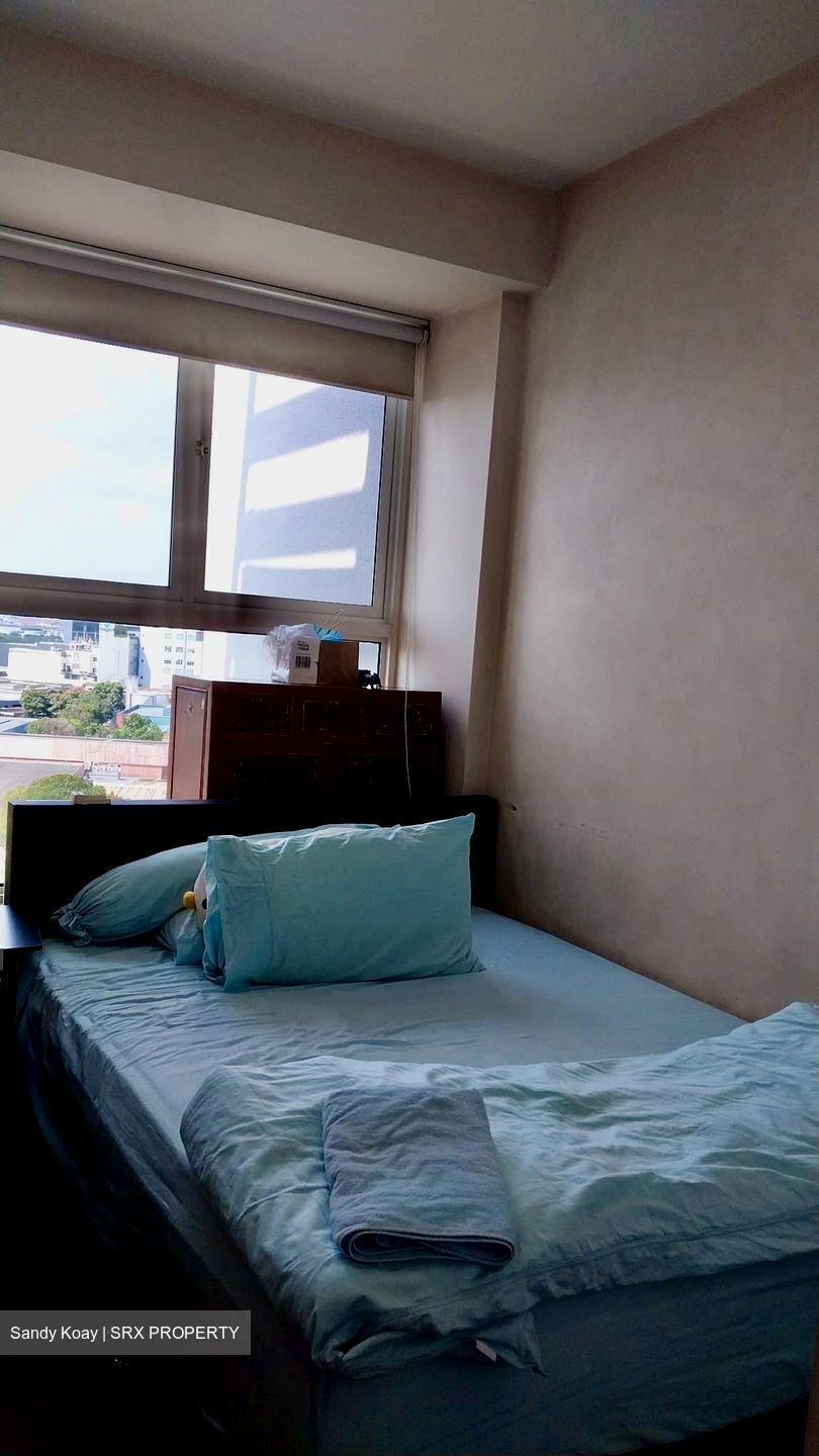 Monterey Park Condominium (D5), Condominium #568202431